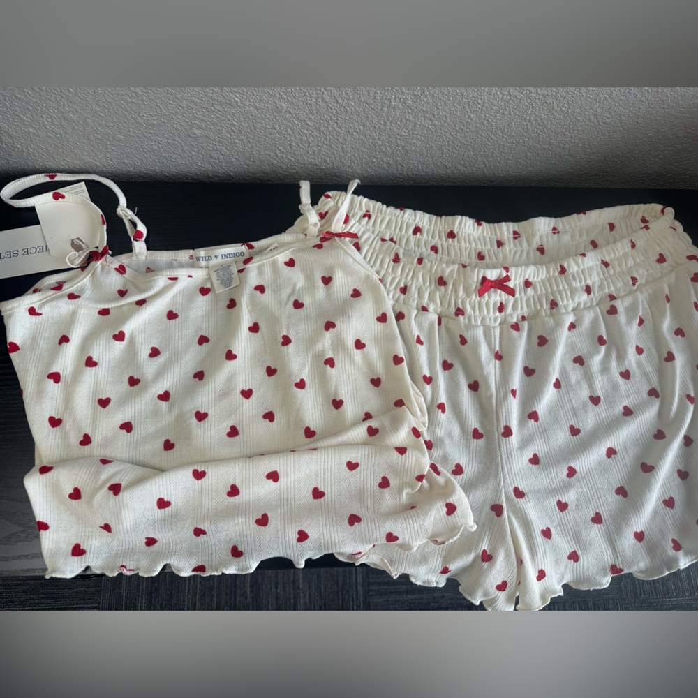 Red hearts 2 piece pj set Large